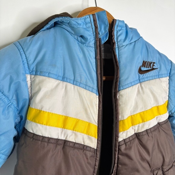 Nike Vintage Puffer Hooded Full Zip Jacket size 4 - Picture 5 of 10